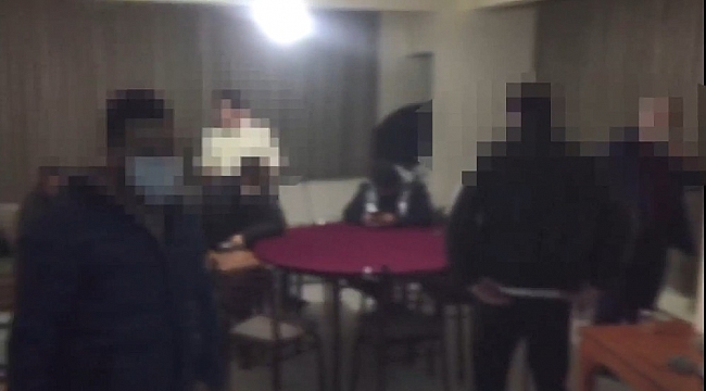 Kumar sevdası ne korona virüs ne de mühür dinledi