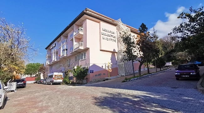 Kuşadası Huzurevi tedbir amaçlı olarak boşaltıldı