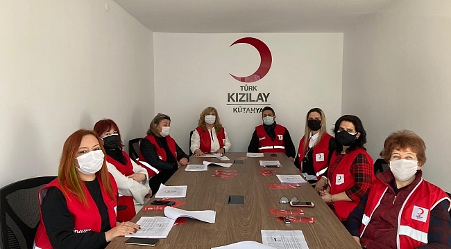 Kütahya Kızılay Kadın Kolları ilk toplantısını yaptı