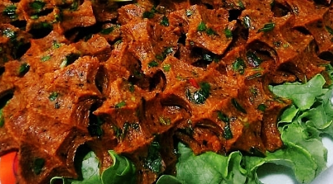 Leziz çiğ köfte tarifi, hemen hazırlayabileceğiniz çiğ köfte tarifi