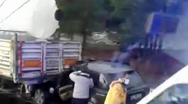 Lüks cip tıra arkadan çarptı: 2 ağır yaralı