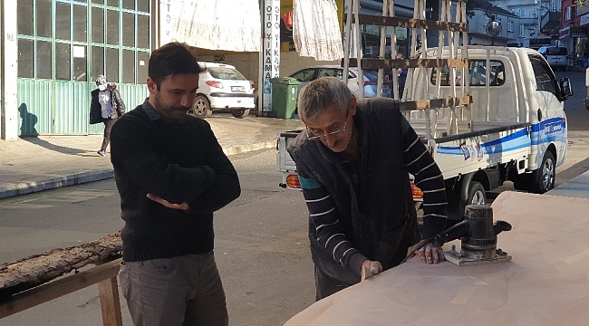 Marangoz ustası 'Mesleği unutulmasın" diye ücretsiz kurs açtı, kursa ilk başvuranlar doktorlar, polisler ve öğretmenler oldu