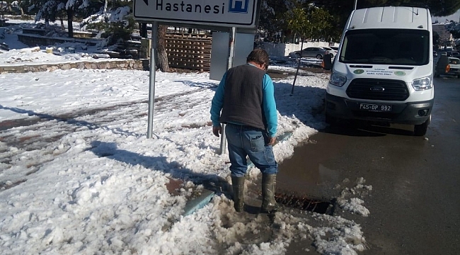 MASKİ kar kış demeden hizmete devam ediyor