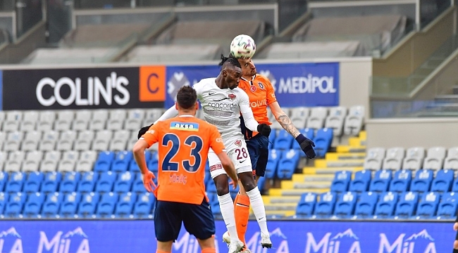 Mehmet Topal oyuna devam edemedi