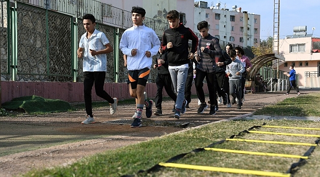 Mersin Büyükşehir GSK, başarıdan başarıya koşuyor