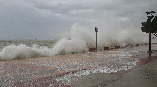 Mersin'de çok kuvvetli yağış uyarısı