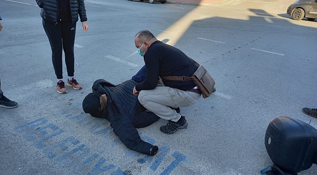 Motosiklet sürücüsünün yaralanmasına sebep oldu, aracından bile inmeden olay yerinden ayrıldı
