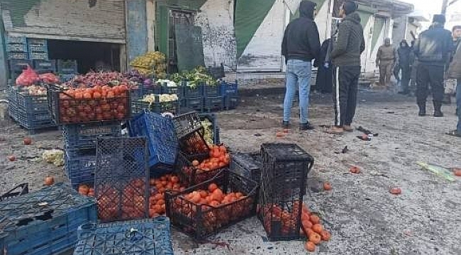 MSB: "Teröristler, Tel Abyad şehir merkezinde patlattıkları bomba ile 3 masum sivili katlederken, 2 sivili de yaraladı. Yaralılar, Akçakale Devlet Hastanesine sevk edildi."