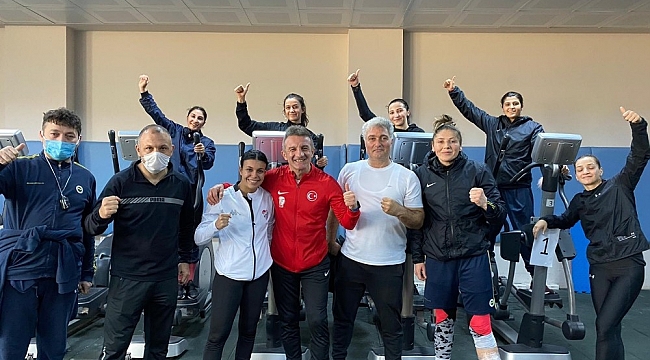 Olimpik Kadın Boks Milli Takımı Sırbistan yolcusu