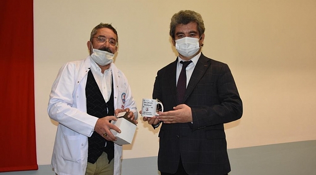 OMÜ'lü öğrencilerden sağlık çalışanlarına teşekkür