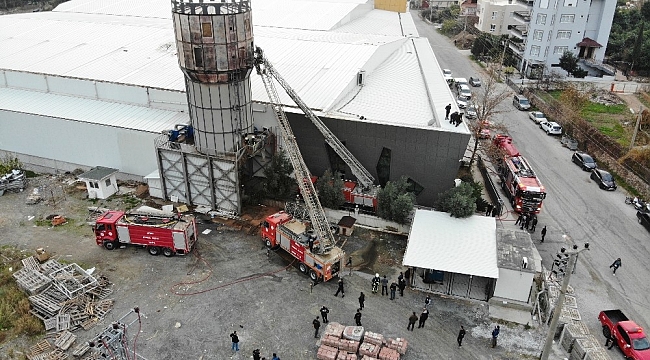 Orman ürünleri fabrikasında yangın