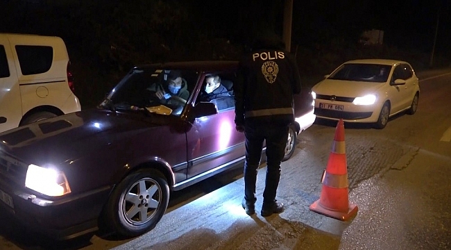 Osmaniye'de sokağa çıkma kısıtlaması denetimleri aralıksız sürüyor