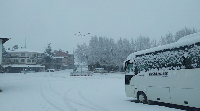 Pazarlar'da kar sevinci