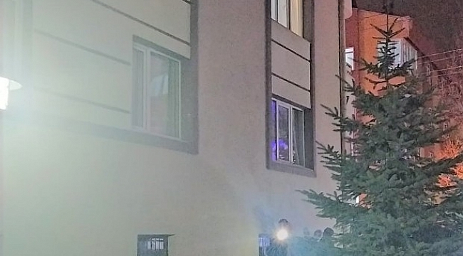 Pencereden düşen yaşlı adam hayatını kaybetti