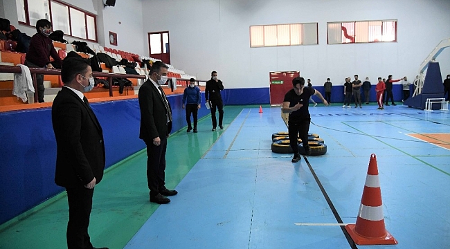 Pursaklar Belediyesinden polis adaylarına tam destek