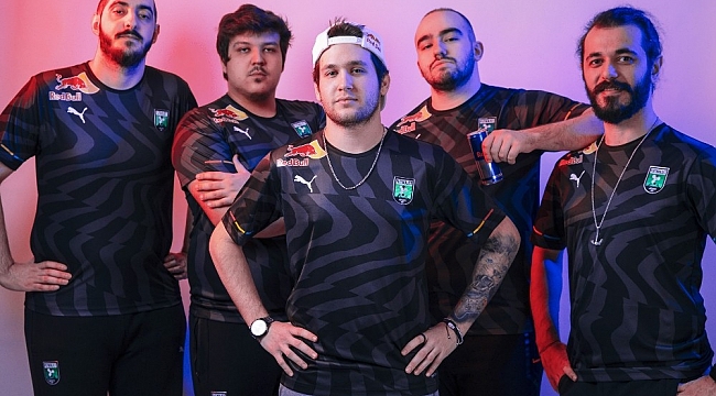 Red Bull, Futbolist takımı ile işbirliği yaptı
