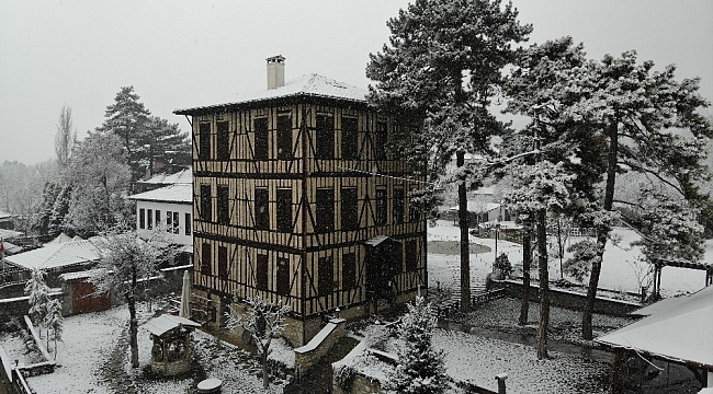 Safranbolu konakları karla tanıştı