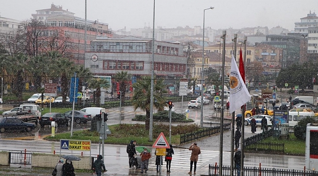 Samsun'da kar yağışı