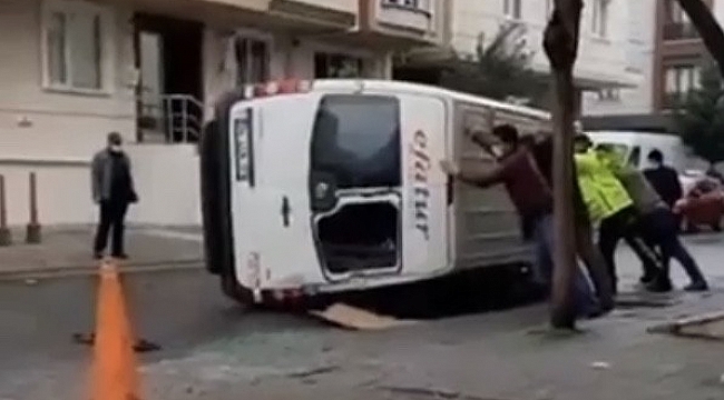 Sancaktepe'de servis minibüsü devrildi: 1 yaralı