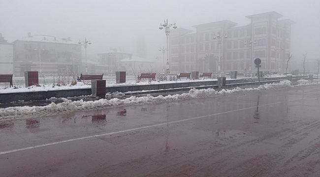 Şarkışla sise teslim oldu
