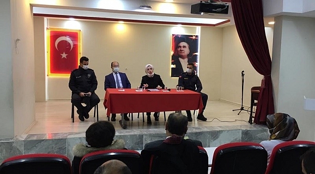 Seyitgazi'de 2021 yılının ilk muhtarlar toplantısı yapıldı