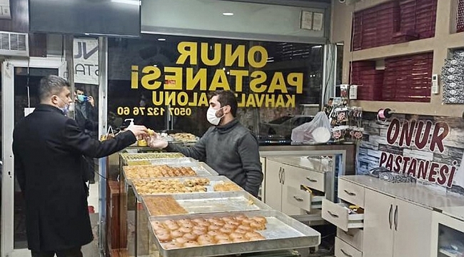 Silvan Kaymakamı Öztürk, esnafla bir araya geldi