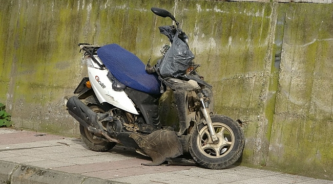 Sinop'ta kamyonet ile motosiklet çarpıştı: 1 yaralı