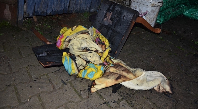 Sobadan sıçrayan kıvılcım evi yaktı