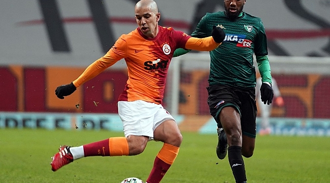 Sofiane Feghouli'nin bu sezonki ikinci gol sevinci