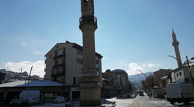 Sokağa çıkma kısıtlamasında cadde ve sokaklar boş kaldı
