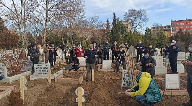 Sokak ortasında bıçaklanan Kıbrıs gazisi son yolculuğuna uğurlandı