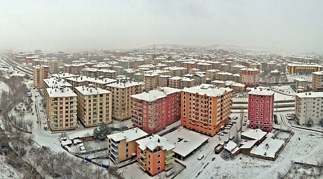 Sungurlu yeni hafta'ya kar ile uyandı
