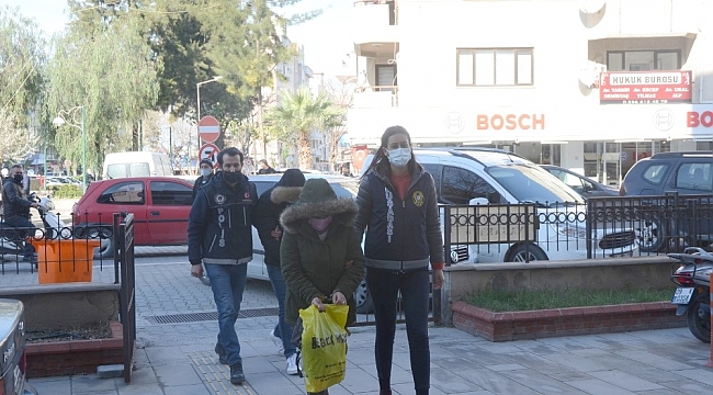 Şüpheli kadının beline sarılı halde 1 kilo uyuşturucu bulundu