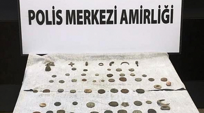 Tavşanlı'da 153 parça tarihi obje ve sikke ele geçirildi