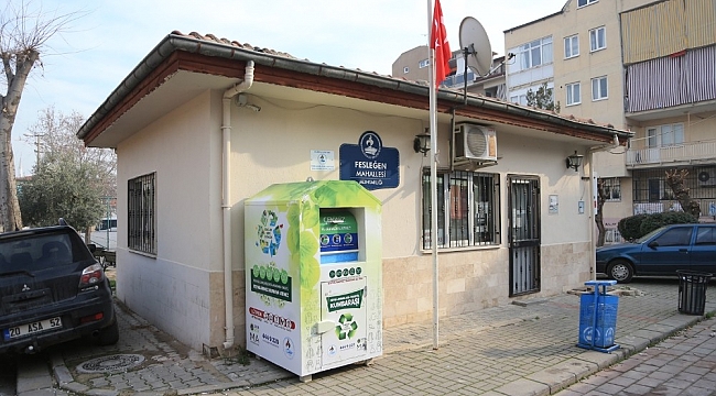 Tekstil atık kutuları yerleştiriliyor
