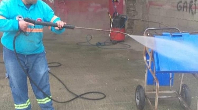 Temizlik isçisinden örnek davranış