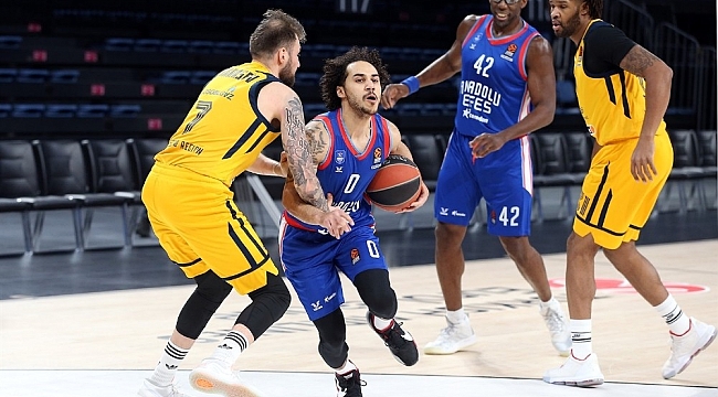 THY Euroleague: Anadolu Efes: 99 - Khimki Moskova: 60