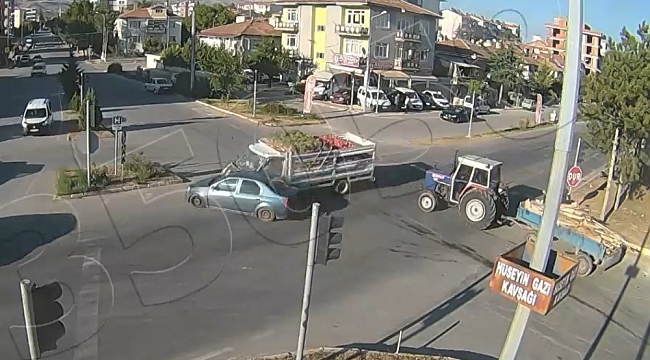 Tokat'ta 6 aracın karıştığı kaza güvenlik kameralarına yansıdı