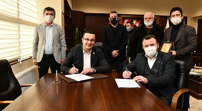Toplu iş sözleşmesinde Başkan Kanar farkı