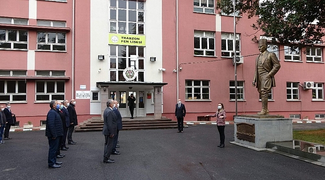 Trabzon'daki yaklaşık 600 okulda bu sabah İstiklal Marşı okundu