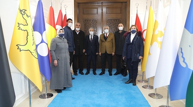 Türkmen dostu Başkan Güder'e teşekkür ziyareti