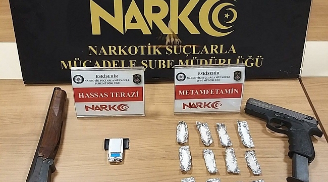 Uyuşturucu şüphelisi evde yakalandı