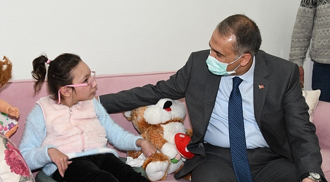 Vali Çuhadar, Yaren ile bir araya geldi