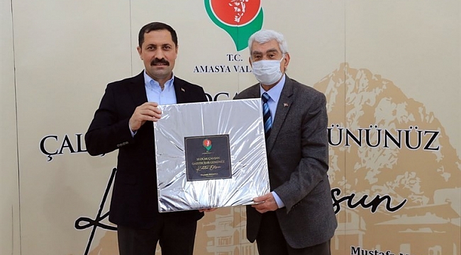 Vali Masatlı'dan gazetecilere: "Sizler önemli bir kamu görevi yürütmektesiniz"
