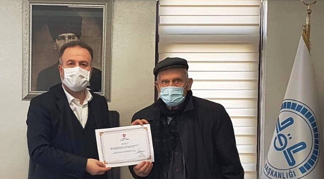 Vefat eden oğlu için su kuyusu açtırıyor