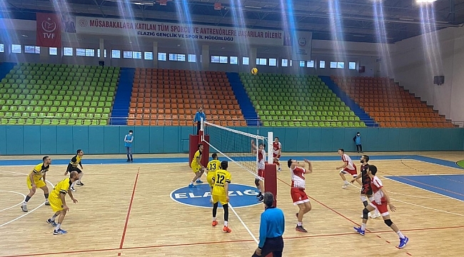 Voleybol 2. Lig: Elazığ Aksaray Gençlik: 0 - Gaziantep Gençlik: 3