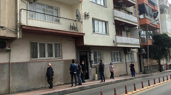 Yaşlı kadın tuvalette ölü olarak bulundu