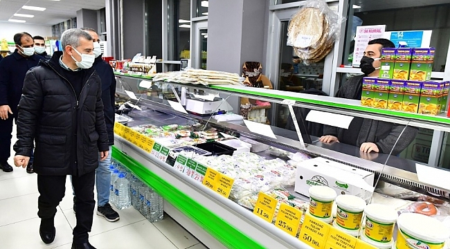 Yeşilyurt Belediyesi yeşil gıda marketlerine vatandaşlar yoğun ilgi gösteriyor