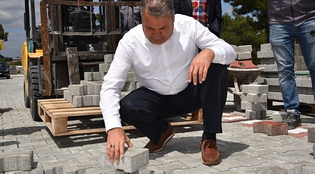 Yunusemre Belediyesi 150 bin metrekarelik parke taşı döşedi