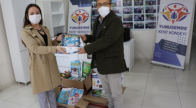 Yunusemre'de kitap ve oyuncak kampanyasına devan ediliyor